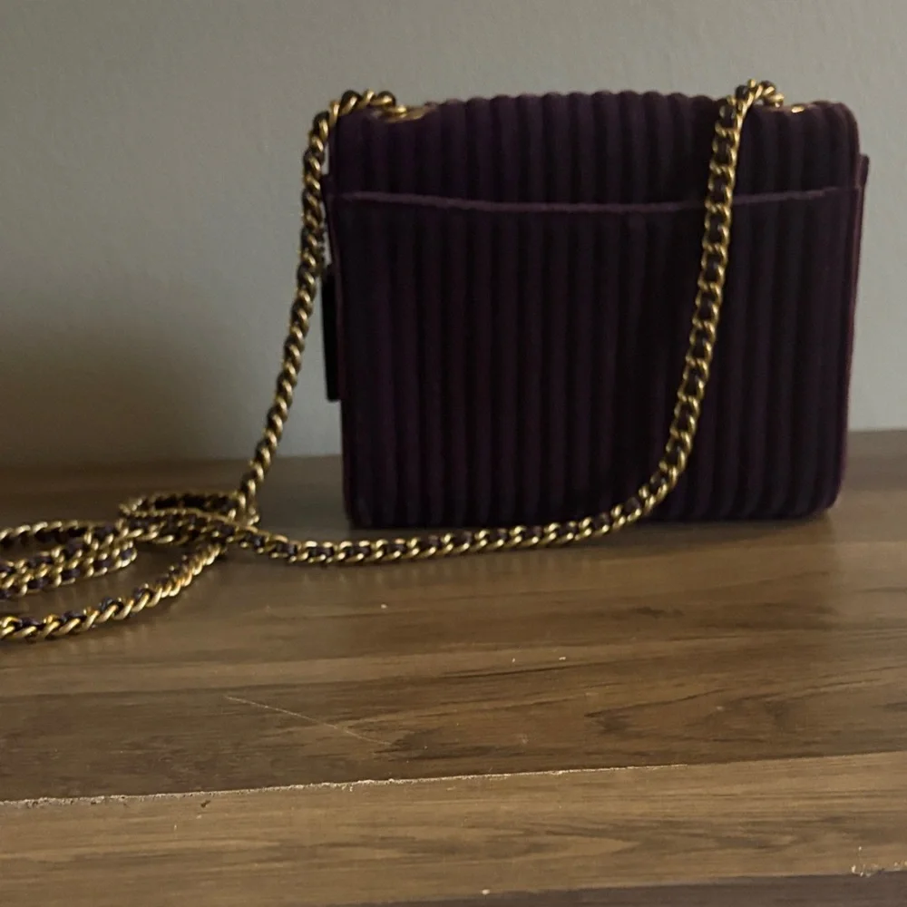 Coach Purple Velvet Quilted Crossbody with Gold Chain - Picture 5 of 12